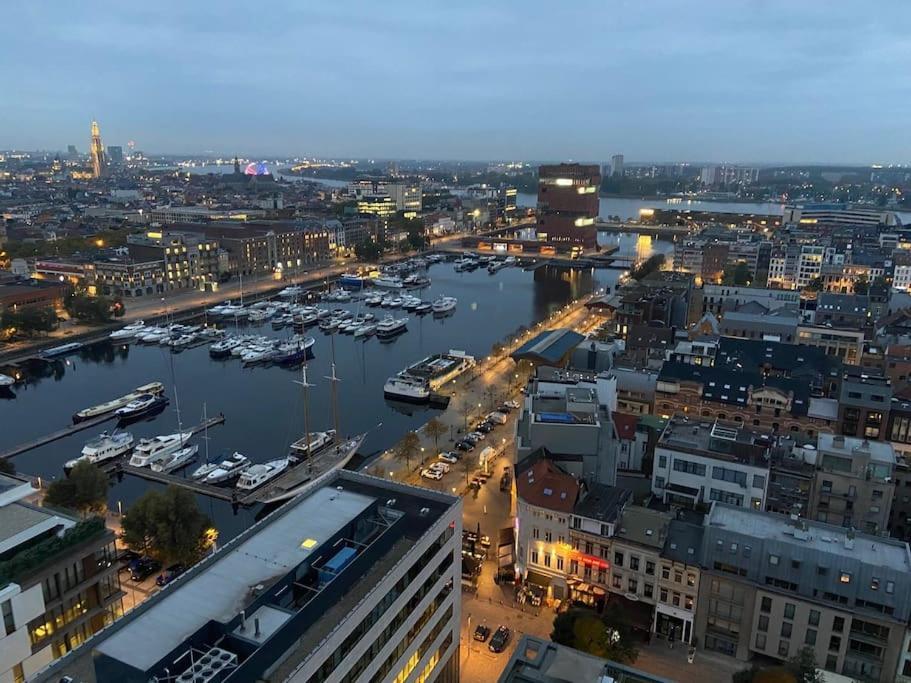 Uniek Appartement - Mooiste En Hoogste Uitzicht Op Antwerpen! - Incl Gratis Parking Экстерьер фото